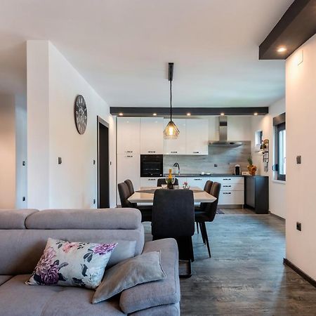 Apartman Gabrijela Muntic Экстерьер фото